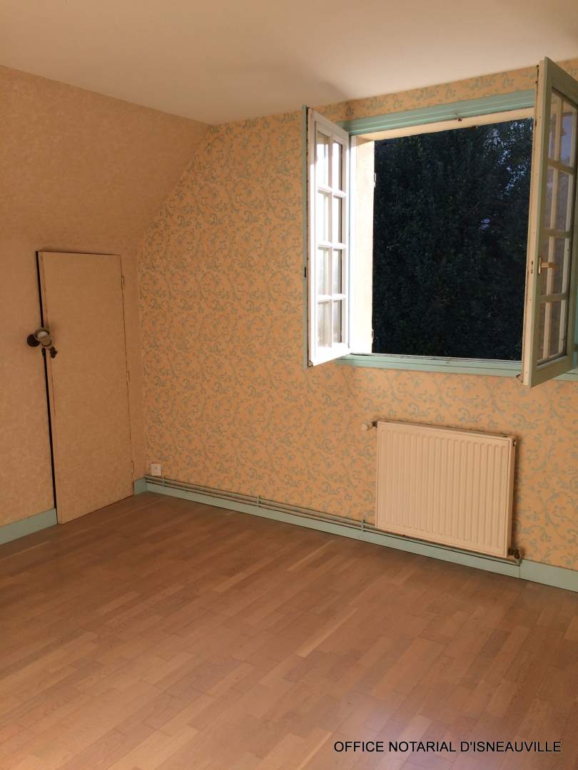 Maison T6 - 5 pièces - 156 m²