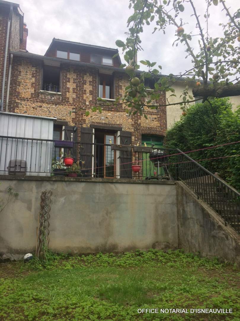 Maison T5 - 7 pièces - 96 m²