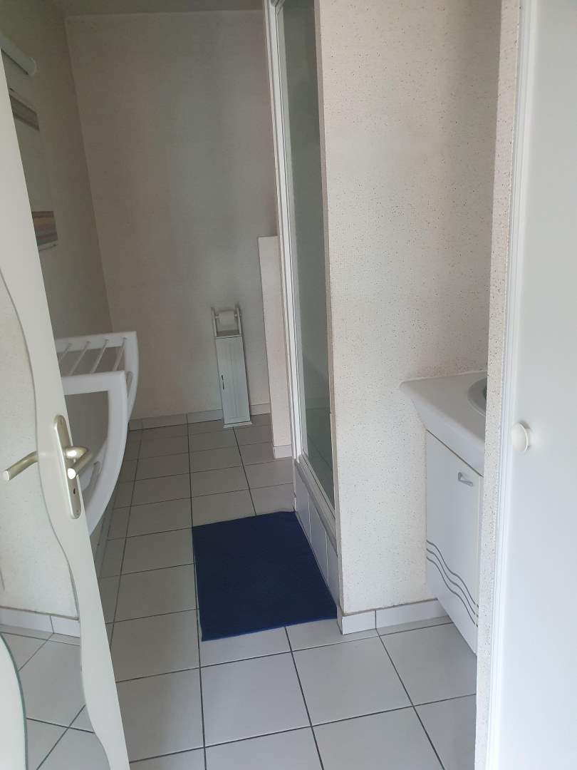 Appartement F2 meublé pr ECOLE ARCHITECTURE ET CHU - 2 pièces - 50 m²