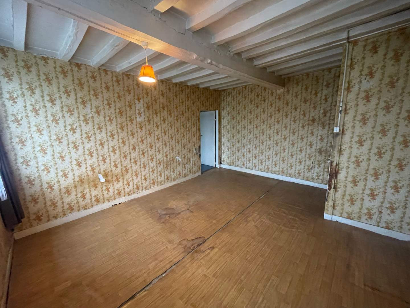 Maison d'habitation - 4 pièces - 60 m²