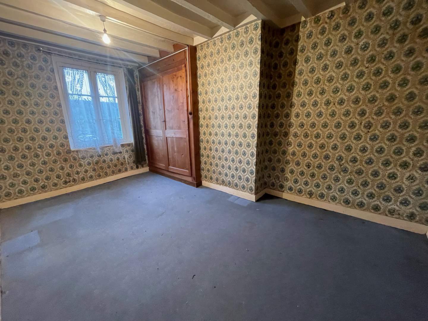 Maison d'habitation - 4 pièces - 60 m²