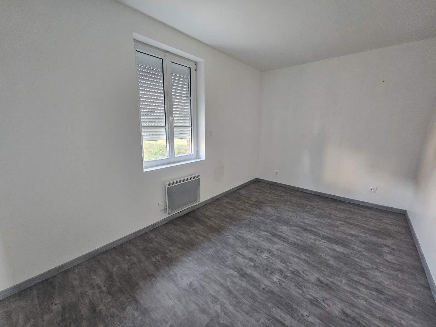 Maison d'habitation - 6 pièces - 131 m²