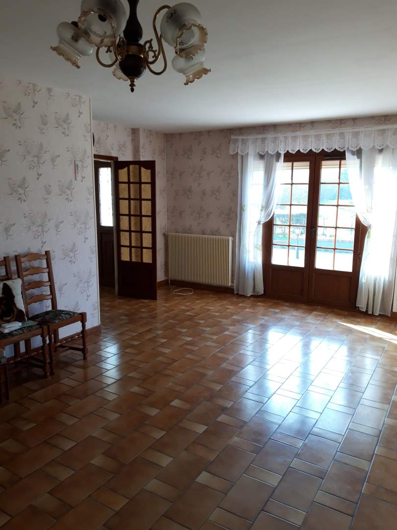 Maison individuelle - 5 pièces - 109 m²