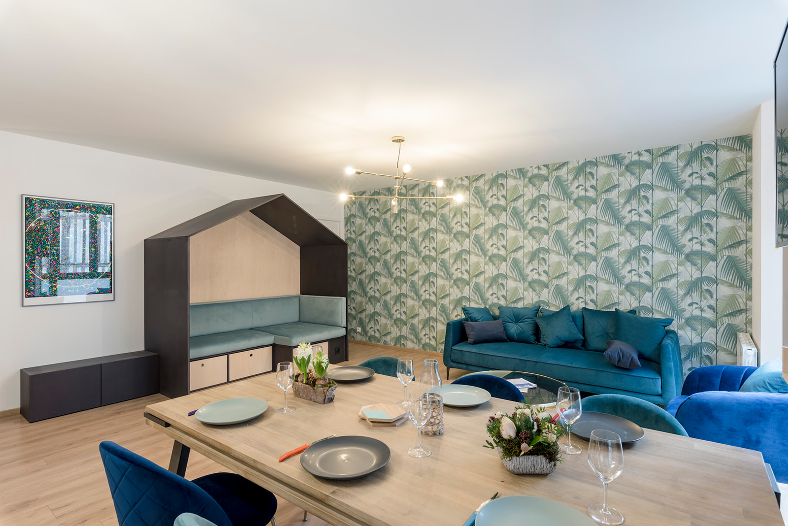 PR HOTEL DE VILLE APPT F4 MEUBLE DE QUALITE - 4 pièces - 83 m²