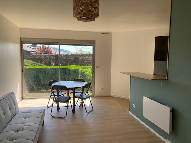 PR BOULINGRIN APPT F2 MEUBLE AVEC PARKING - 2 pièces - 42 m²