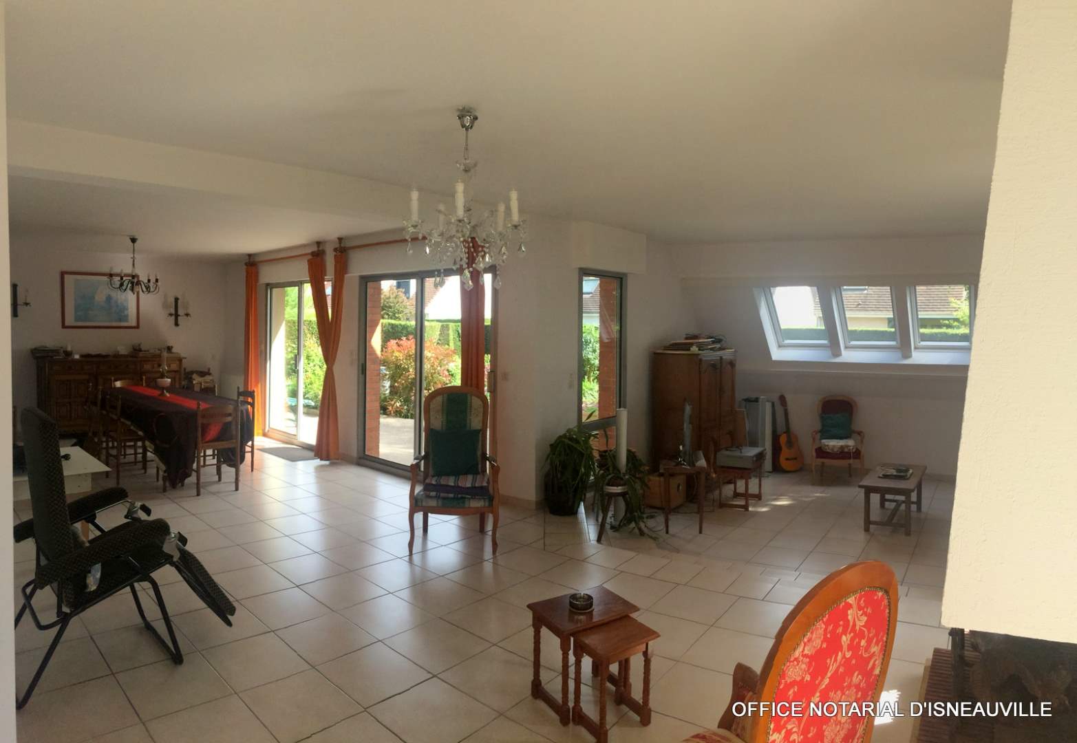 Maison T6 - 6 pièces - 191 m²