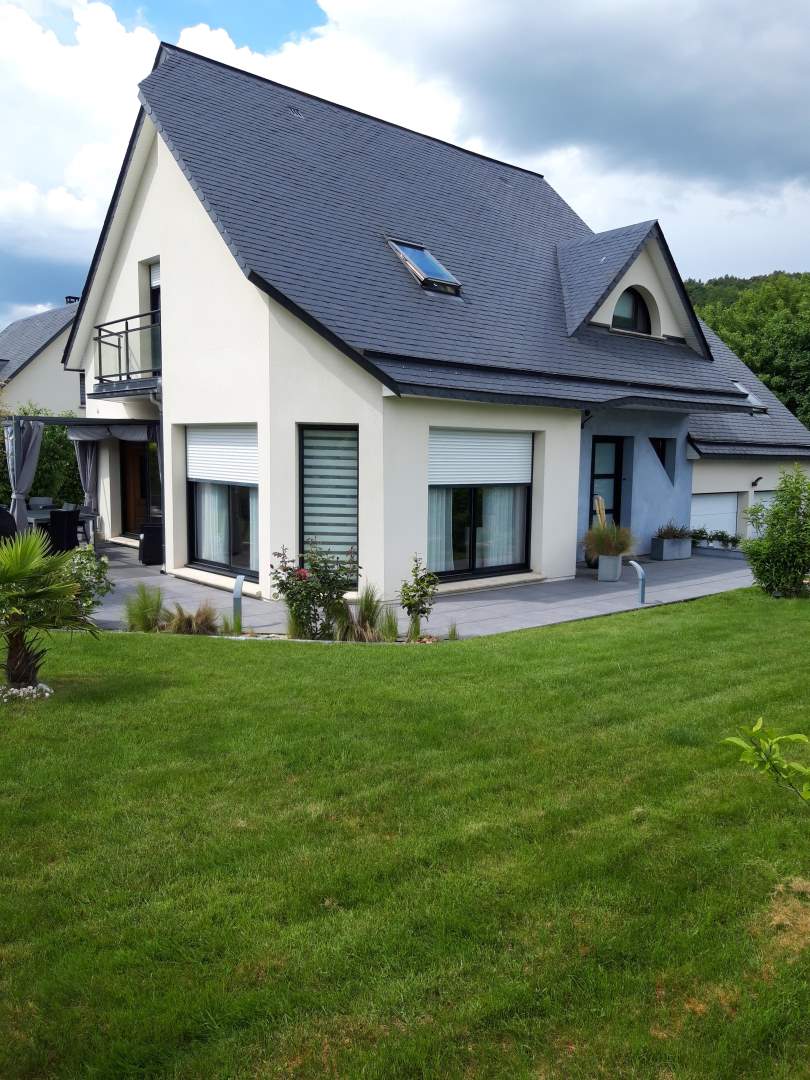 Maison contemporaine - 6 pièces - 160 m²